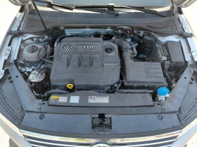 VW Passat 2.0TDI DSG 150к.с FullLed* Distronic* Масаж* Печка, снимка 17