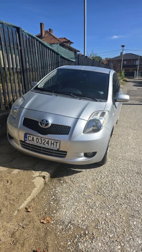 Toyota Yaris, снимка 1