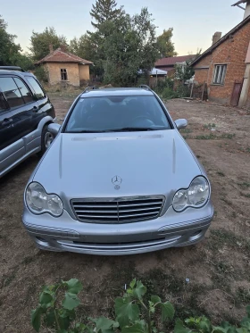     Mercedes-Benz C 200 C200 122. 2007. 