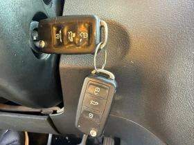 VW Touran За съединител - 6880 лв. / 3517.69 € - 49918505 11