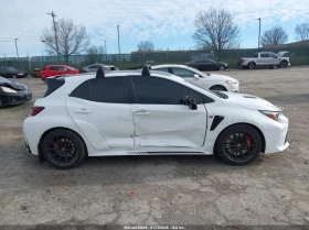 Toyota Corolla 1.6l Gr Circuit - 28000 € / 54763.24 лв. - 62574633 13