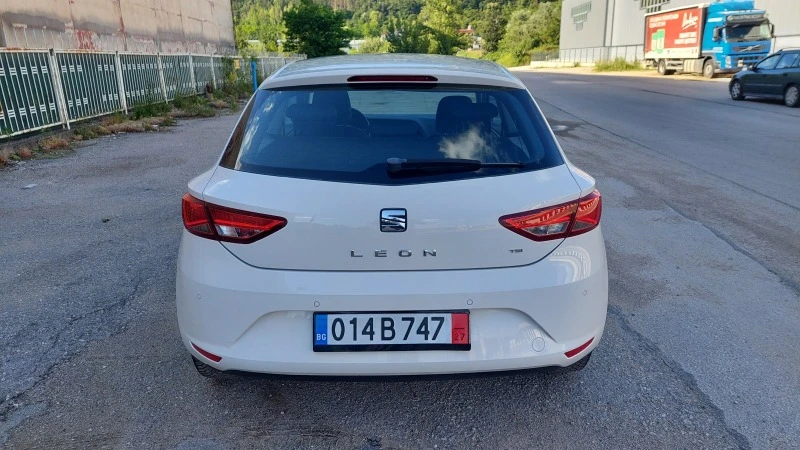 Seat Leon 1.2TSI -Германия ОТЛИЧЕН, снимка 7 - Автомобили и джипове - 46205559