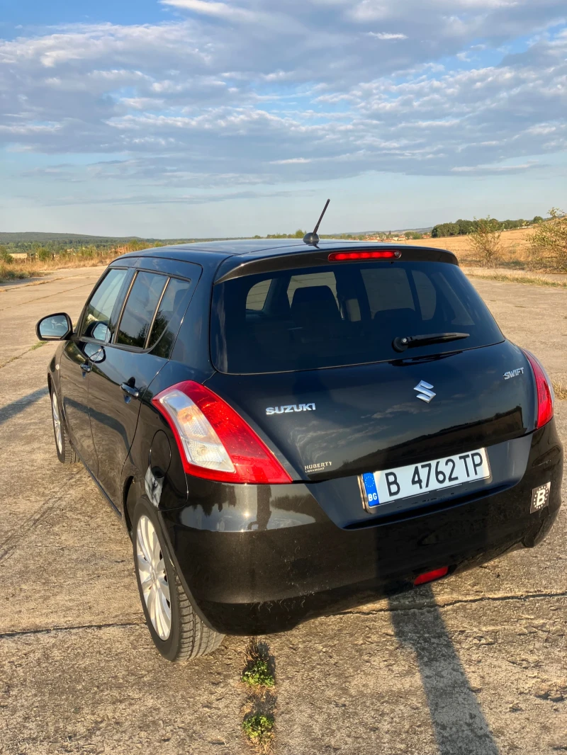 Suzuki Swift 1.3 инжекция, снимка 7 - Автомобили и джипове - 47318110