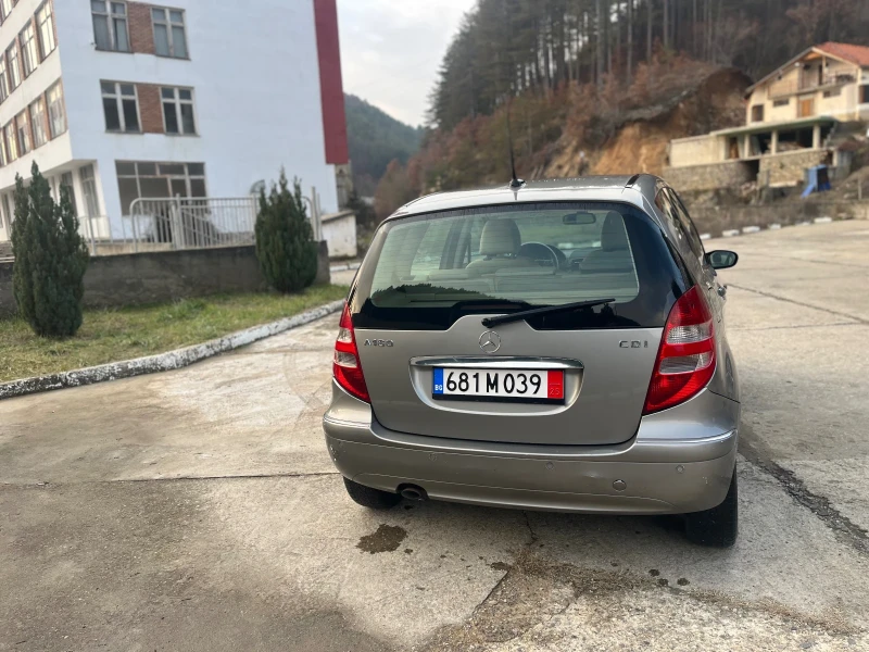 Mercedes-Benz A 180 2.0 CDI, снимка 3 - Автомобили и джипове - 48417835