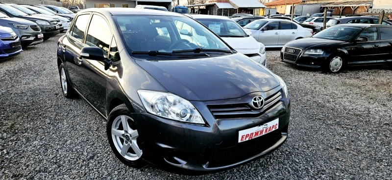 Toyota Auris FACELIFT* 1.33i* 2010г, снимка 12 - Автомобили и джипове - 48622513