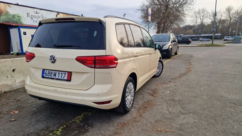 VW Touran 09.2019 Disctronik , снимка 3 - Автомобили и джипове - 48773379