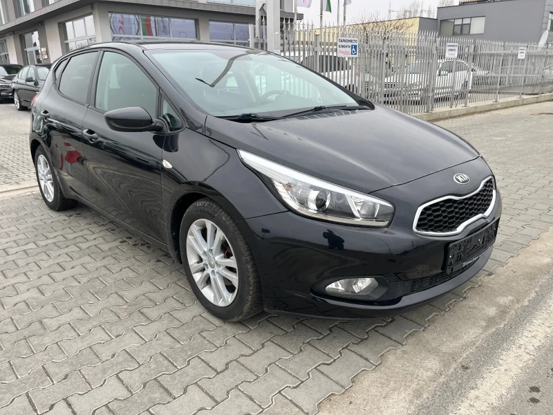 Kia Ceed 1.6 Diesel, снимка 2 - Автомобили и джипове - 49387456