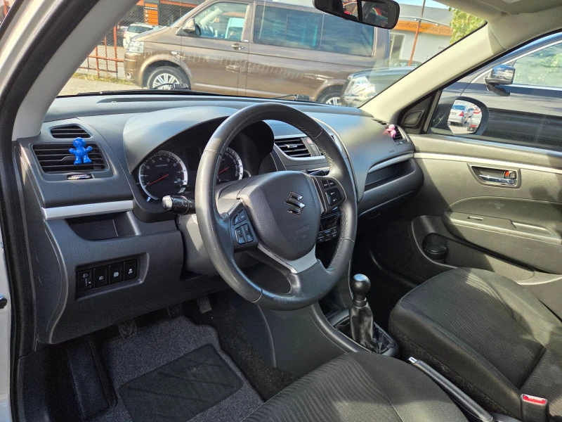 Suzuki Swift 1.2 i, снимка 10 - Автомобили и джипове - 52062053