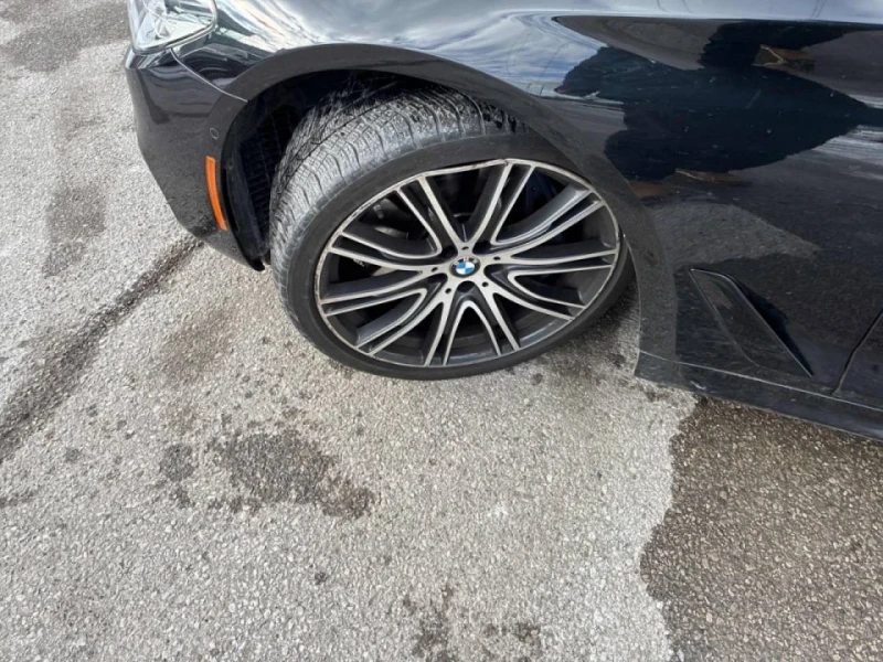 BMW 540 M-pkg* Xdrive* 360View* Harman/Kardon* Пано* Подгр, снимка 6 - Автомобили и джипове - 52801485