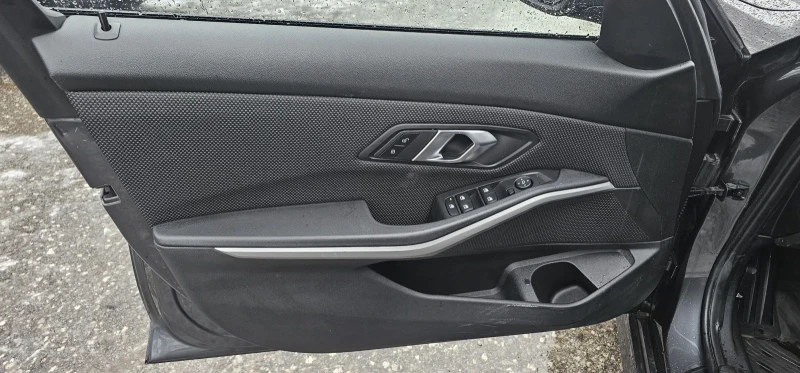 BMW 330 330i G20 avtomat Холандия , снимка 4 - Автомобили и джипове - 53063007