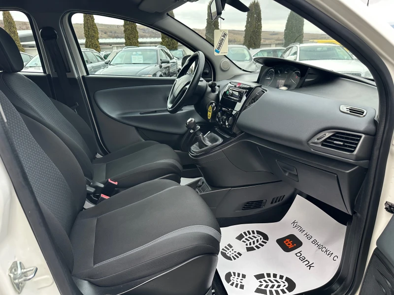 Lancia Ypsilon FACELIFT* 1.2I* EURO6B* TOP* , снимка 9 - Автомобили и джипове - 53374063