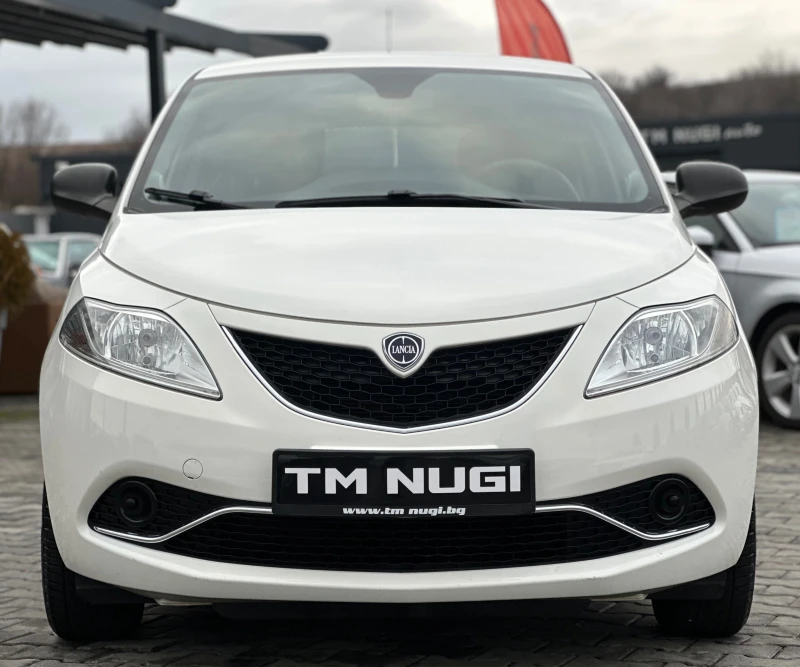 Lancia Ypsilon FACELIFT* 1.2I* EURO6B* TOP* 