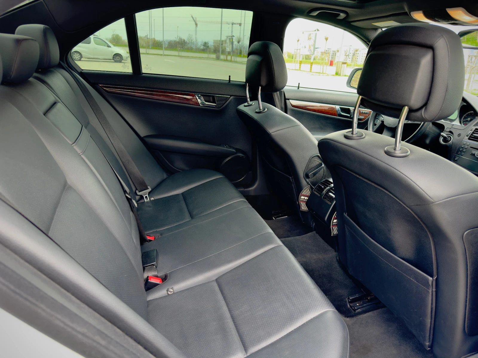 Mercedes-Benz C 300 AMG 4-matic LPG | Mobile.bg — изображение 14