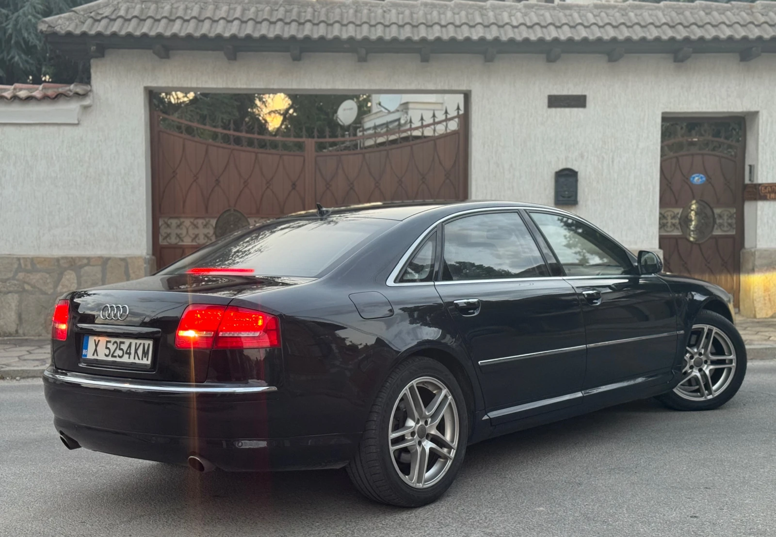 Audi A8 4.2TDI* FULL* 3xTV* PRESIDENT - изображение 3