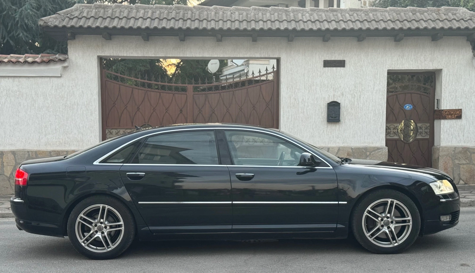 Audi A8 4.2TDI* FULL* 3xTV* PRESIDENT - изображение 2