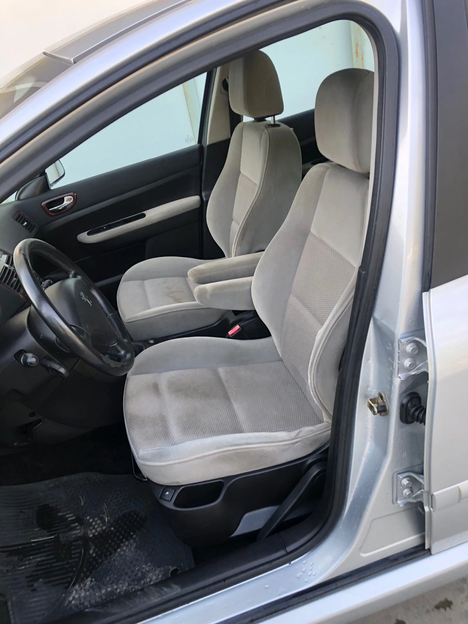 Peugeot 307 1.6 hdi - изображение 7