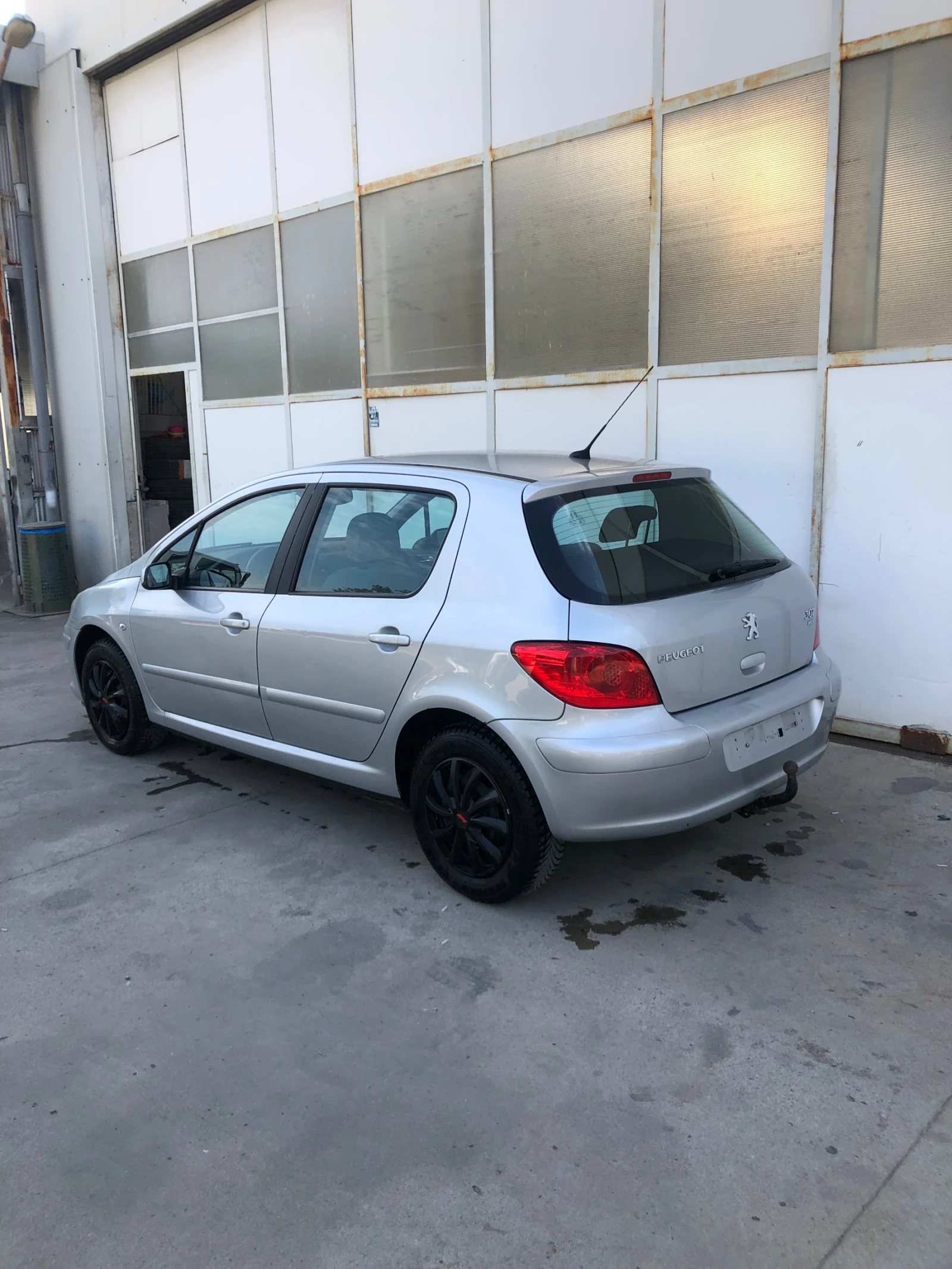 Peugeot 307 1.6 hdi - изображение 2