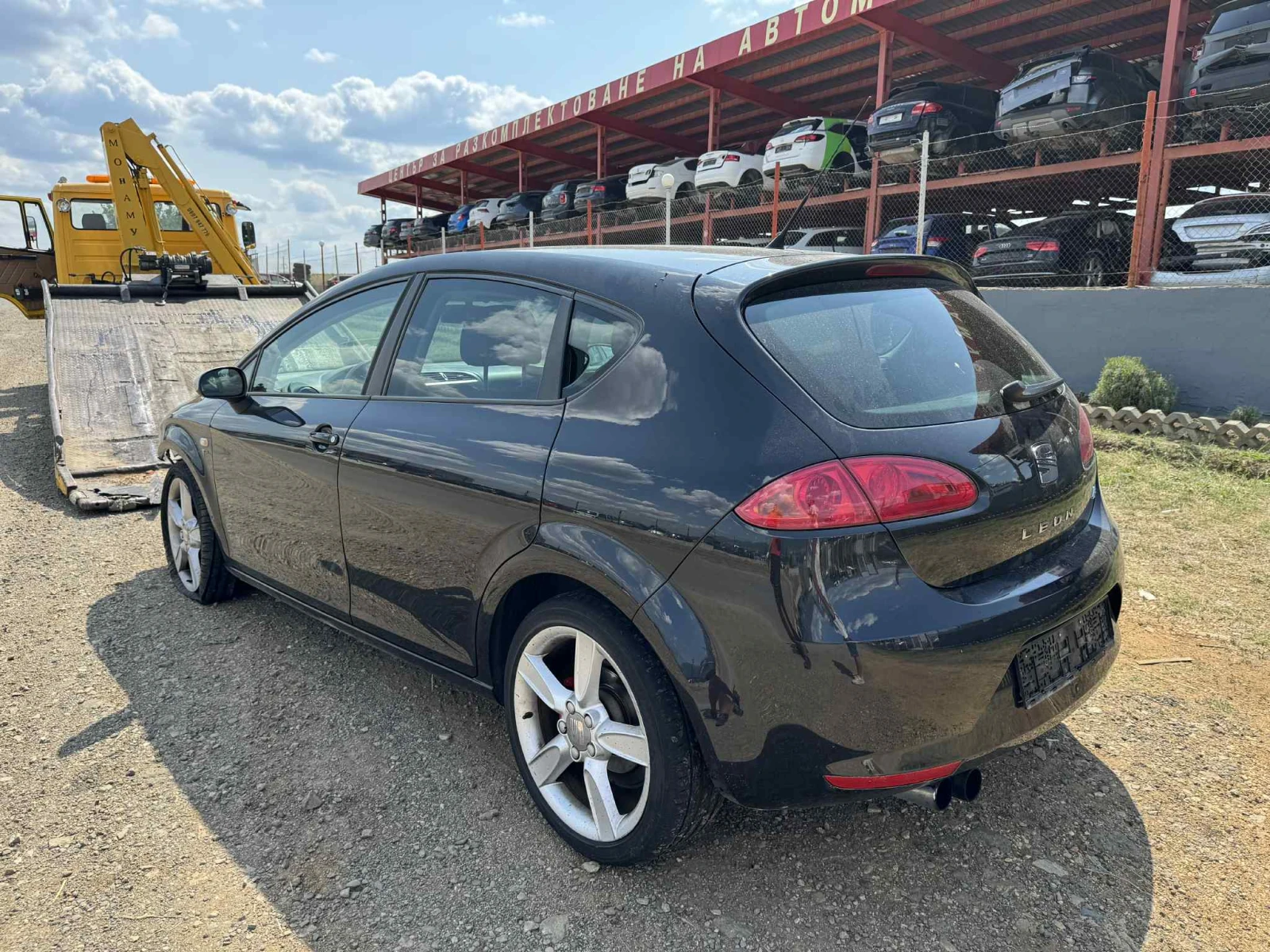 Seat Leon 2.0 - изображение 3