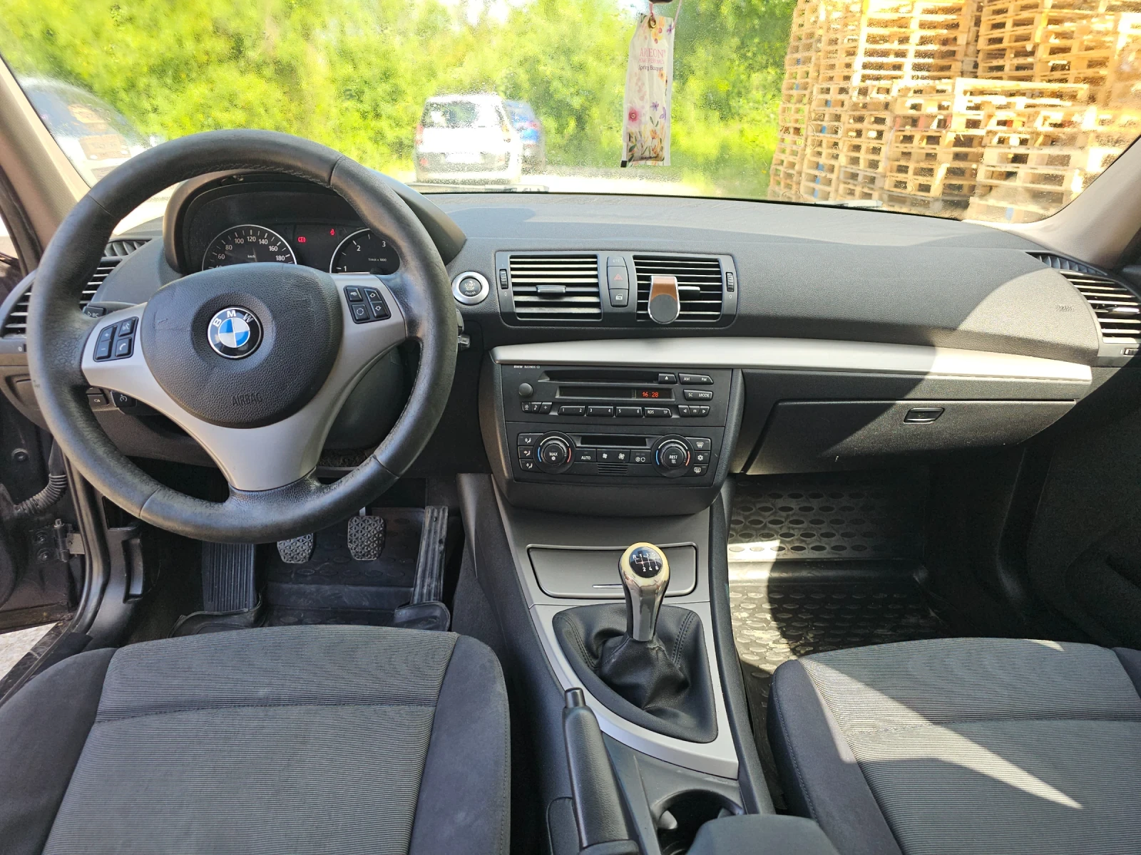BMW 120  - изображение 10