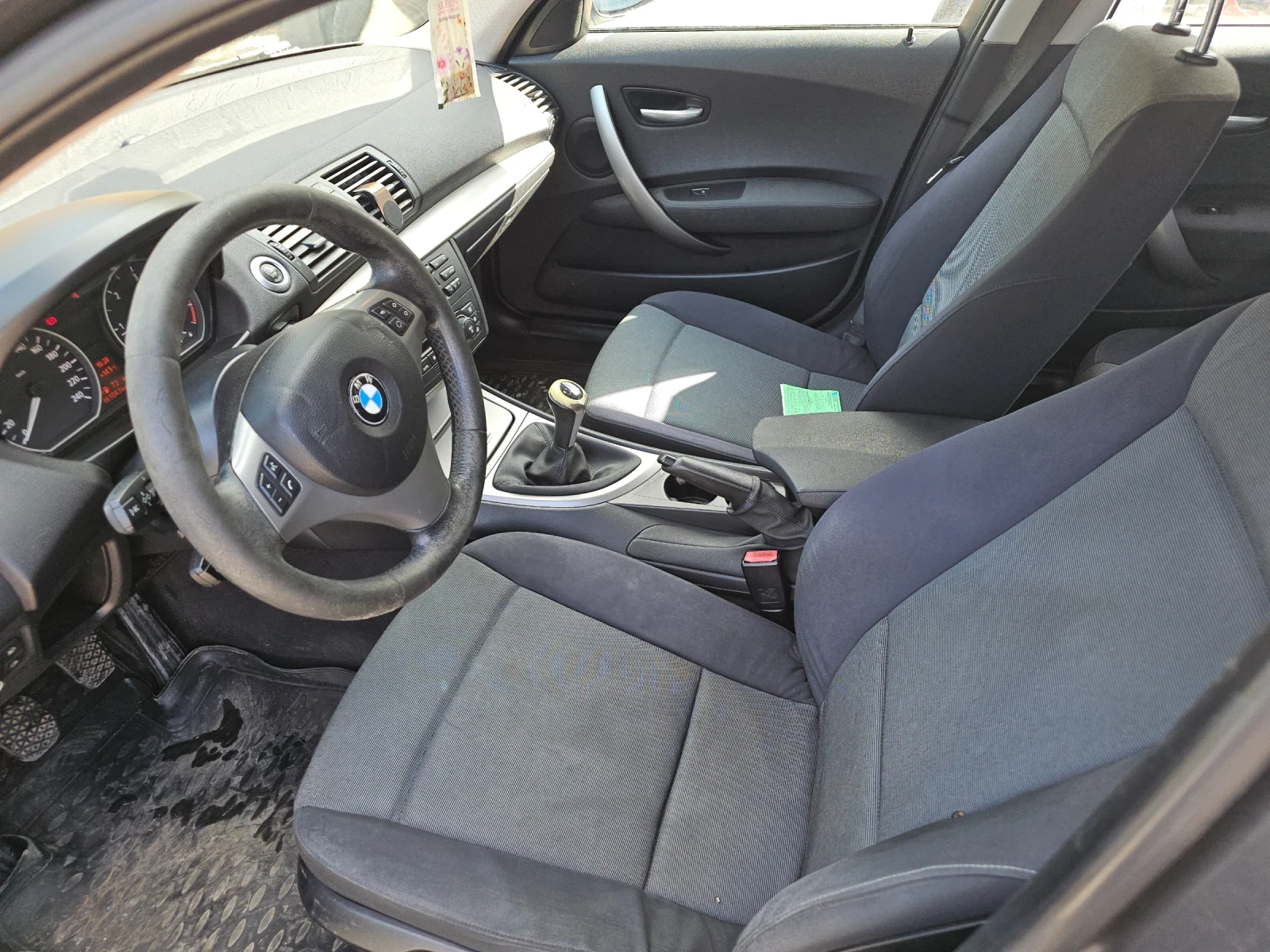 BMW 120  - изображение 9