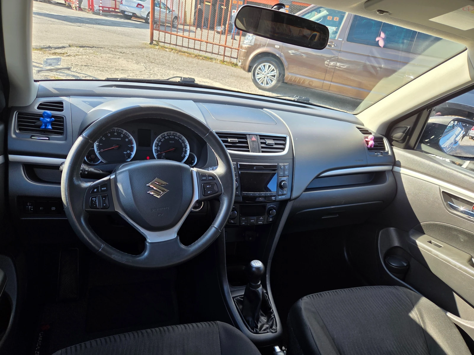 Suzuki Swift 1.2 i | Mobile.bg — изображение 12