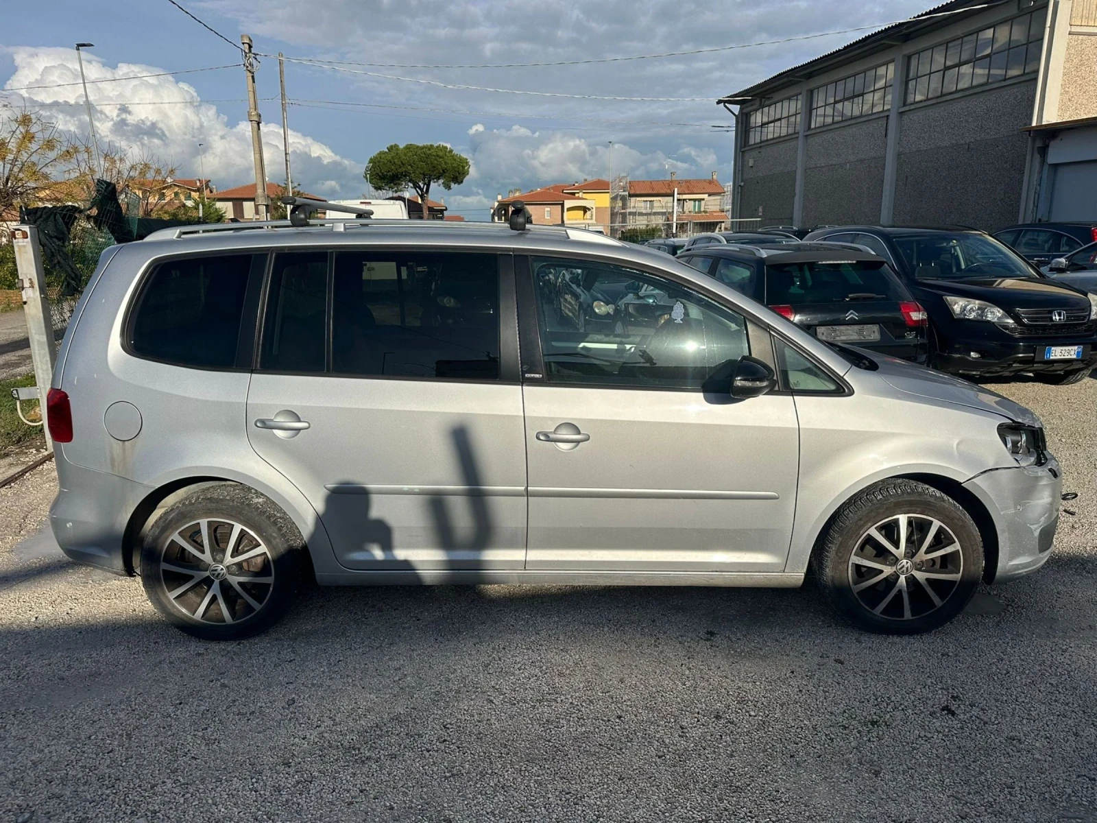 VW Touran За съединител - изображение 6