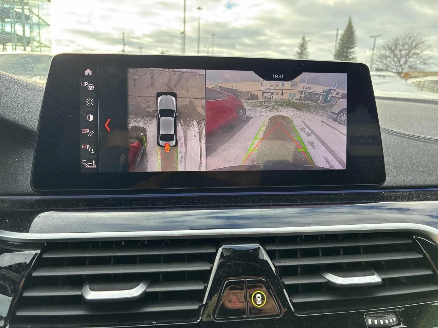 BMW 540 M-pkg* Xdrive* 360View* Harman/Kardon* Пано* Подгр - изображение 10