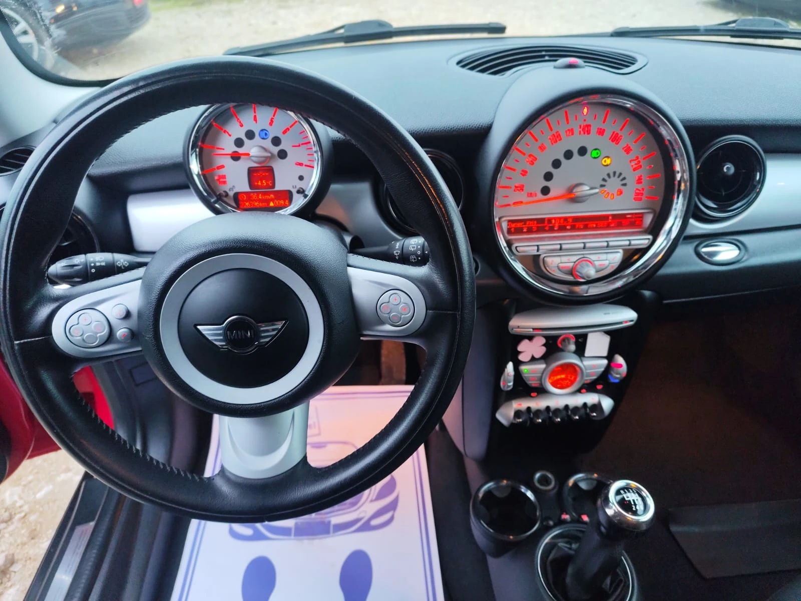 Mini Clubman 1.6 бензин - изображение 10