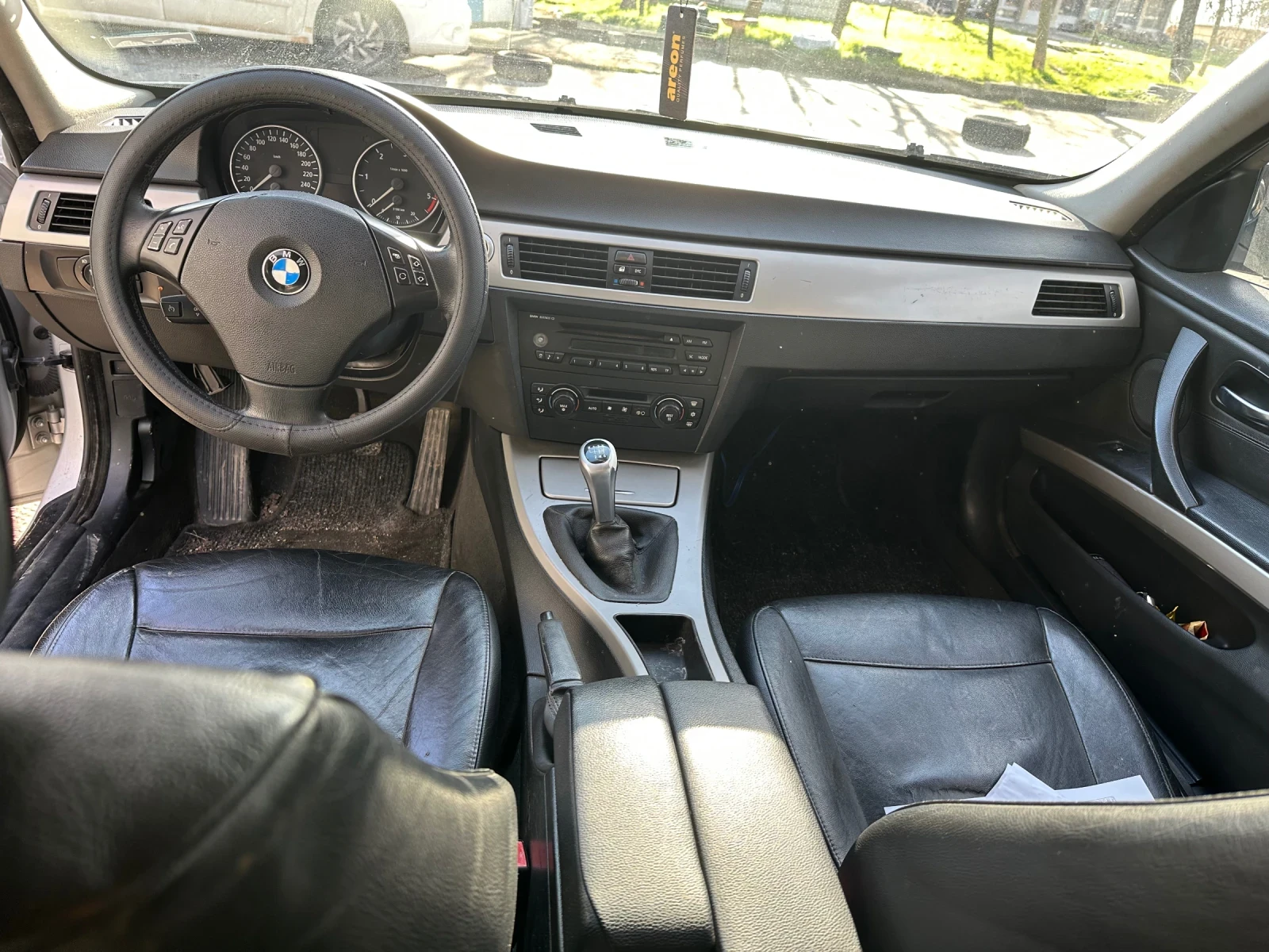 BMW 320  - изображение 8