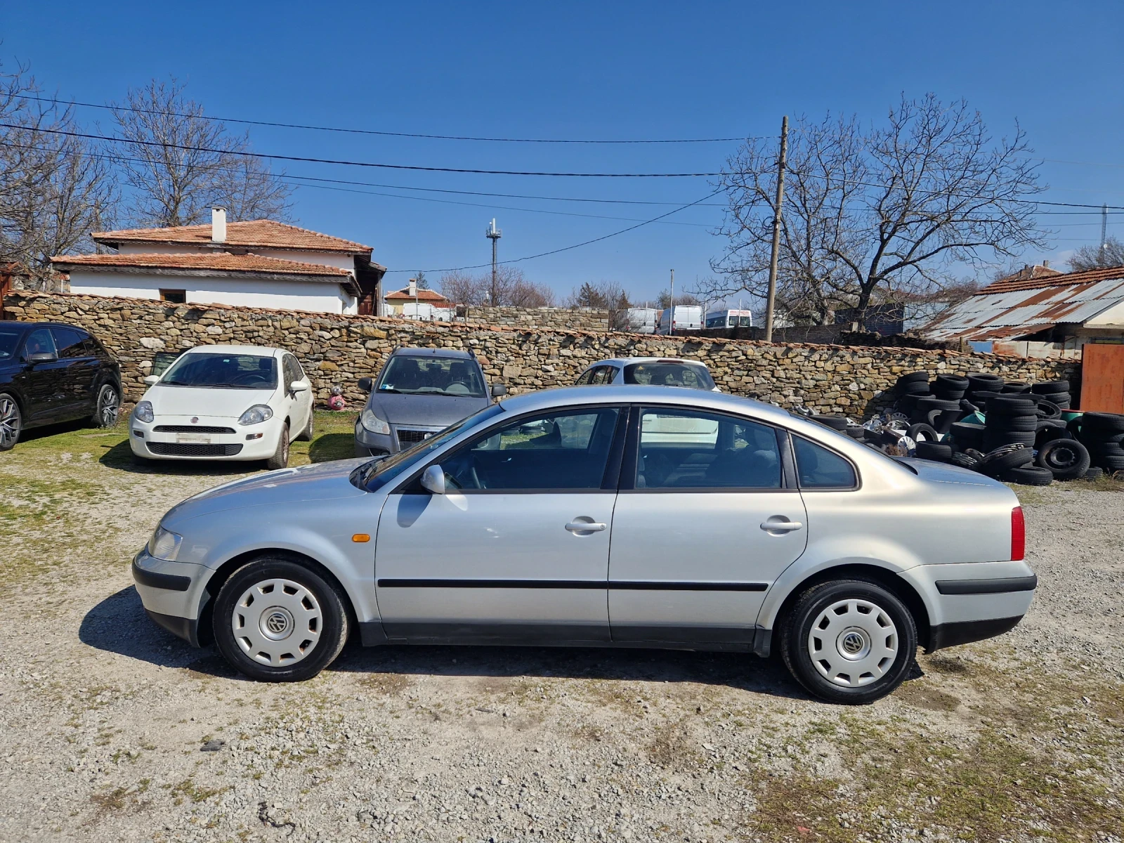 VW Passat 1.8i, 125кс, Климатик, Италия-БЕЗ РЪЖДИ. , снимка 2 - Автомобили и джипове - 53664693