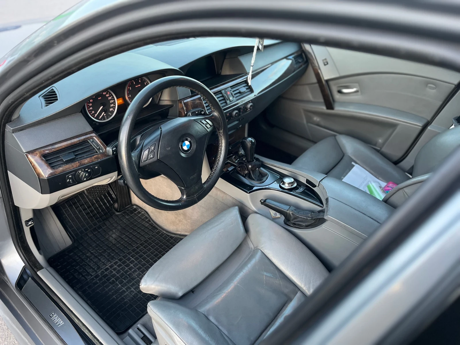 BMW 530, снимка 9 - Автомобили и джипове - 54128503