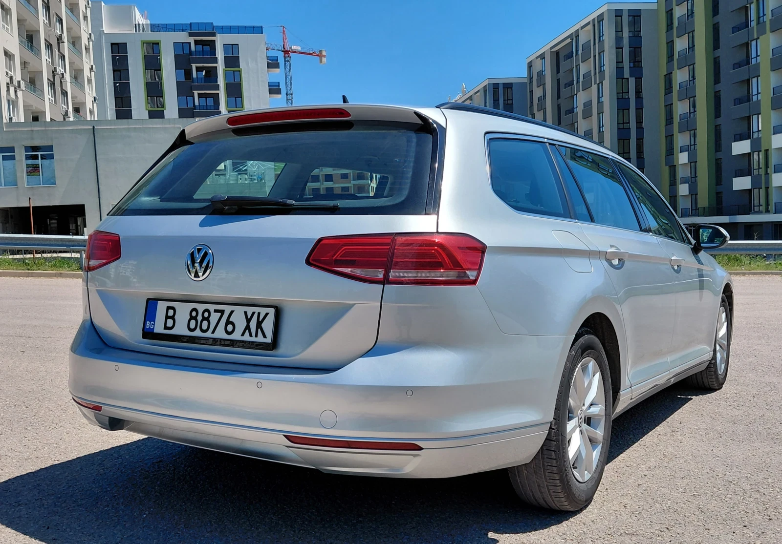 VW Passat 2.0TDI DSG 150к.с FullLed* Distronic* Масаж* Печка, снимка 6 - Автомобили и джипове - 54442588