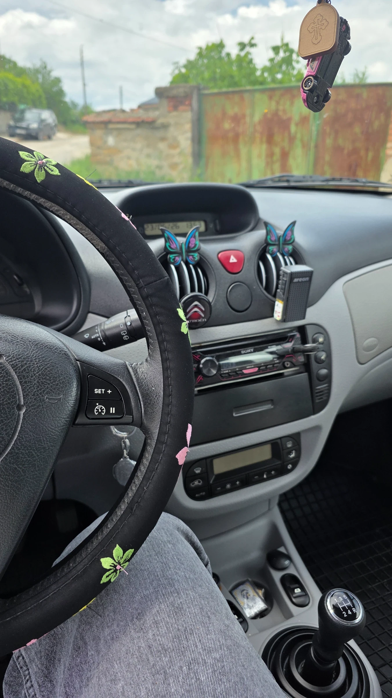 Citroen C3, снимка 9 - Автомобили и джипове - 54650040