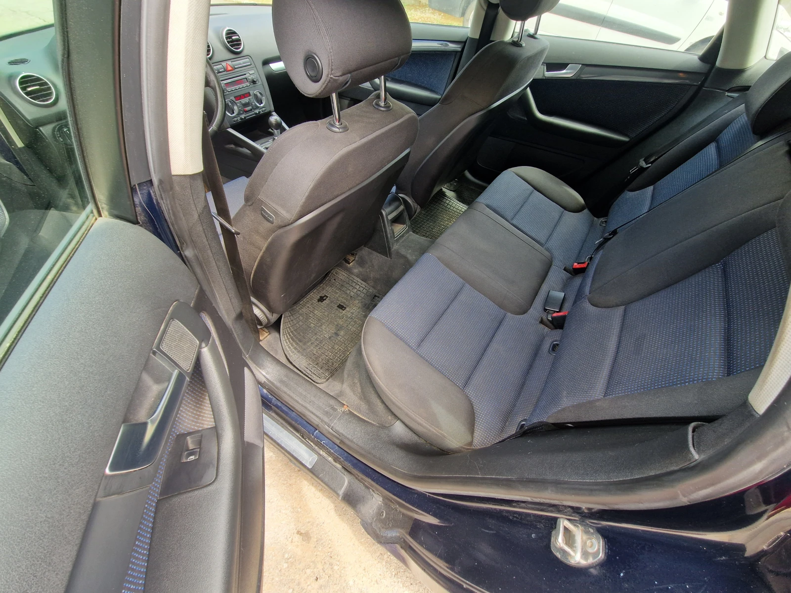 Audi A3 2.0TDI Quatrro, снимка 6 - Автомобили и джипове - 54763064