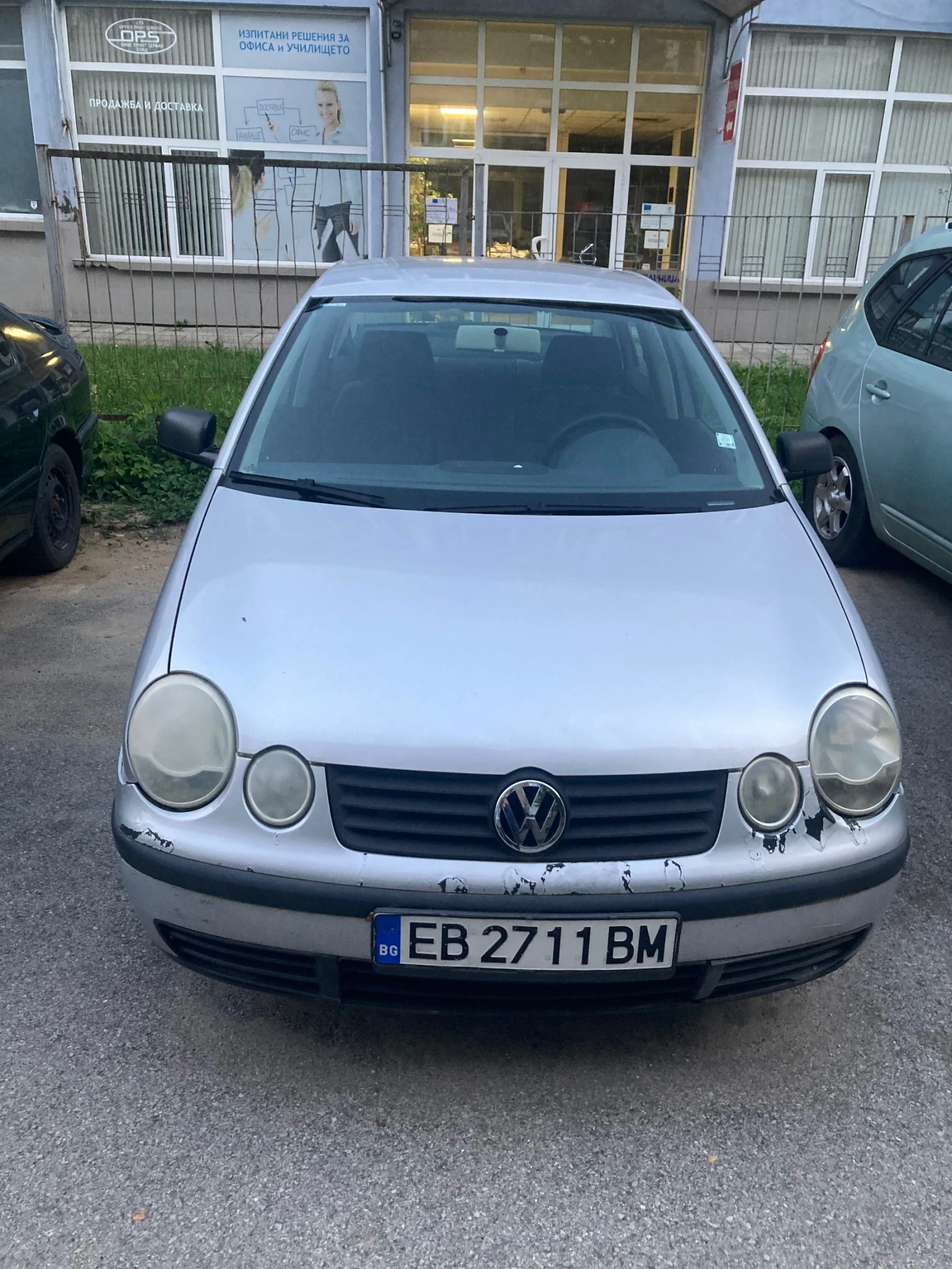 VW Polo Седан, снимка 7 - Автомобили и джипове - 54858141