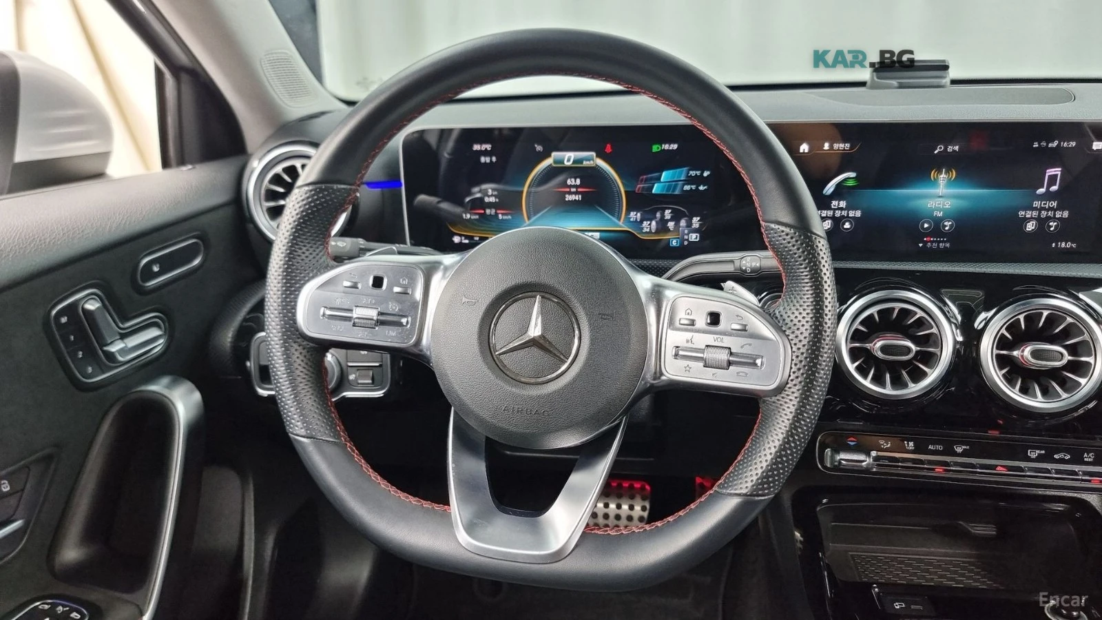 Mercedes-Benz A45 AMG 4MATIC* КАМЕРА* ПОДГРЕВ* LANE* ASSIST* KEYLESS* , снимка 5 - Автомобили и джипове - 54859475