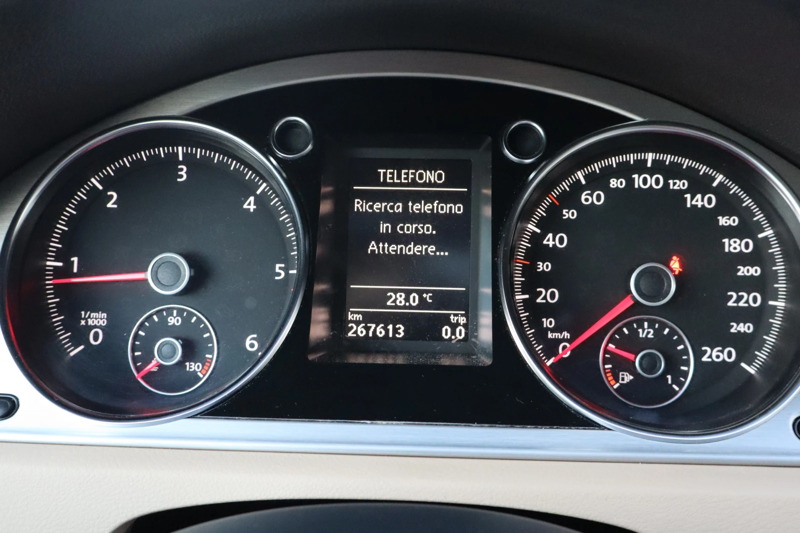 VW Passat 2.0TDI* ALLTRACK, снимка 13 - Автомобили и джипове - 55055372