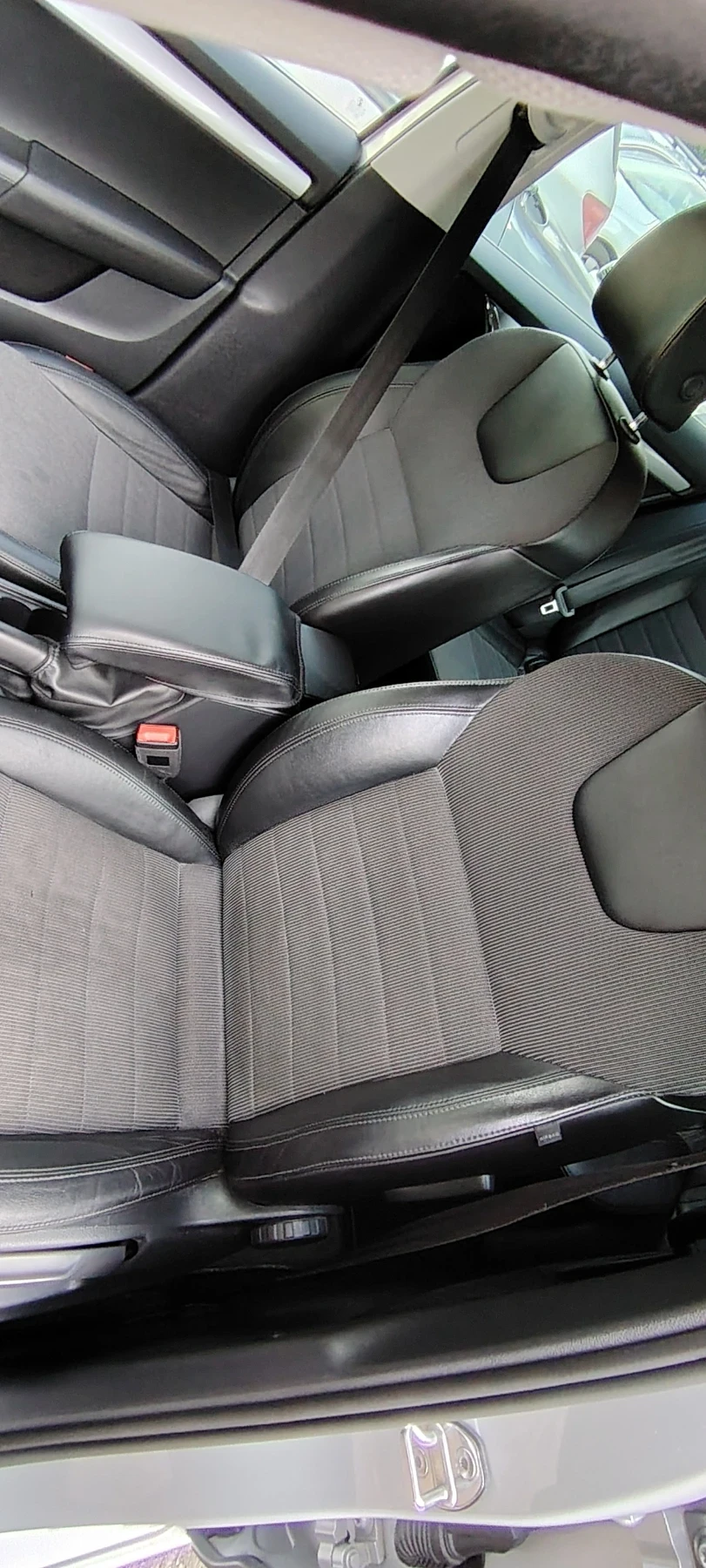 Skoda Octavia, снимка 11 - Автомобили и джипове - 55105678