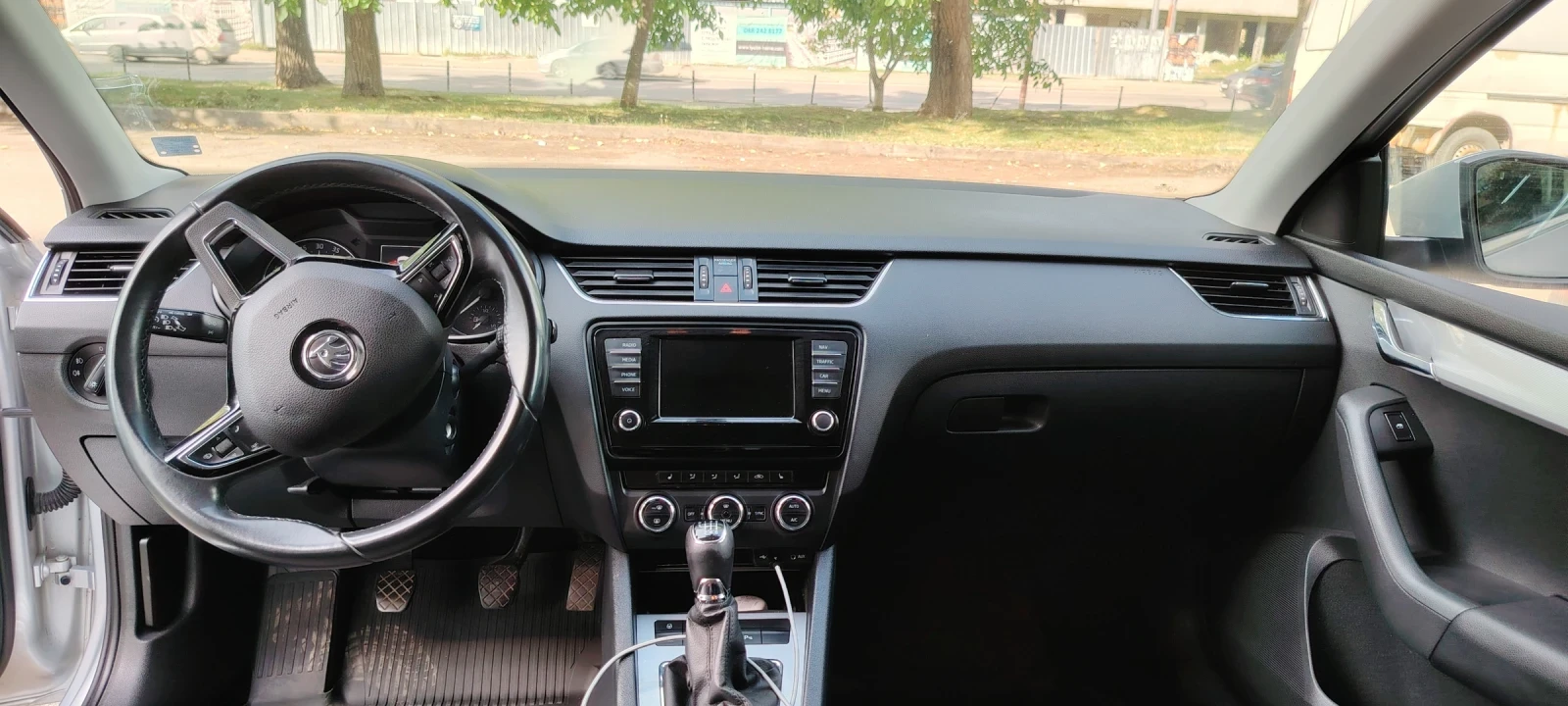 Skoda Octavia, снимка 7 - Автомобили и джипове - 55105678
