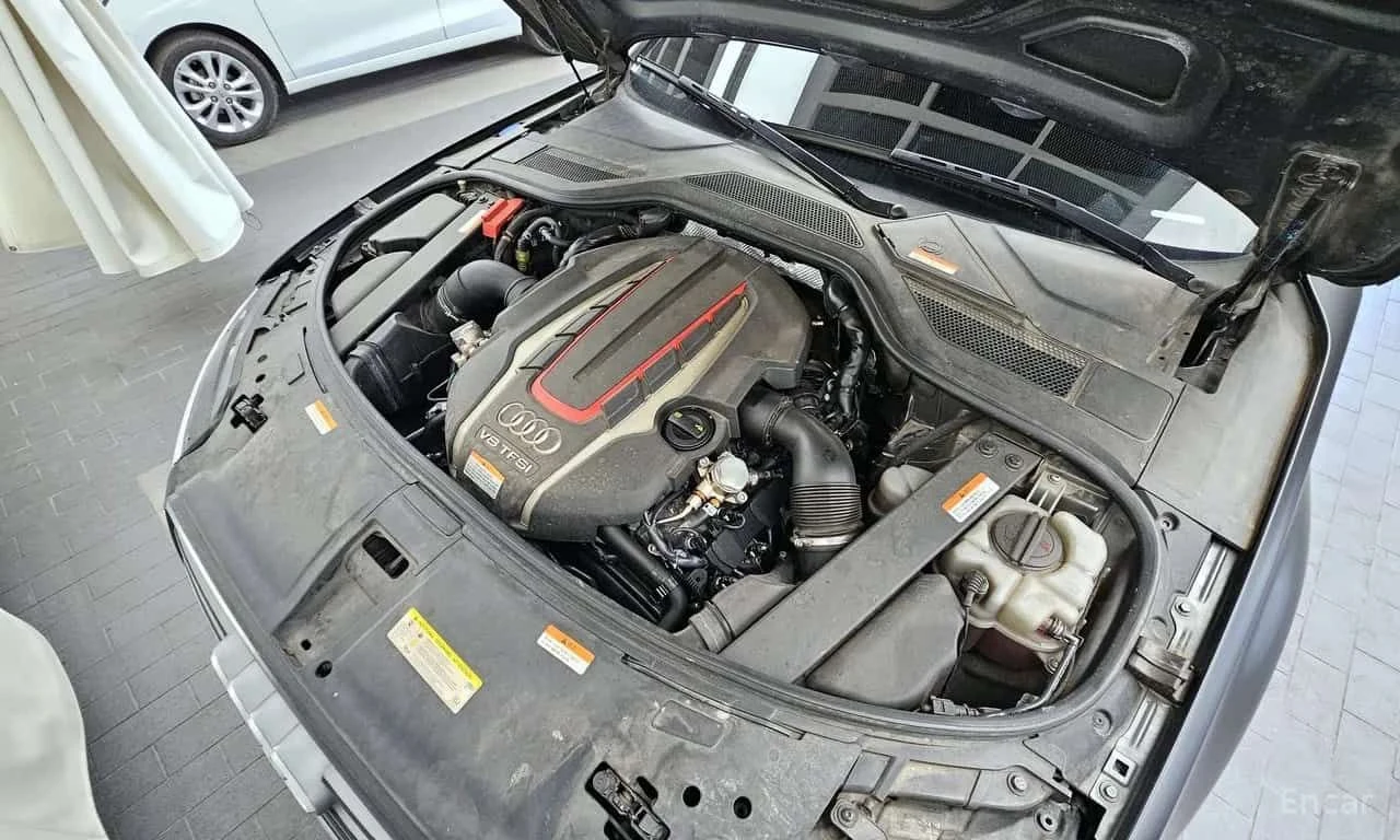 Audi S8 * 4.0 TFSI quattro * ЦЕНА ДО БГ, снимка 6 - Автомобили и джипове - 55629404