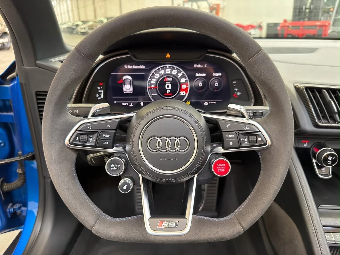 Audi R8 Spyder 5.2 TFSI Quattro Performance, снимка 6 - Автомобили и джипове - 55840779