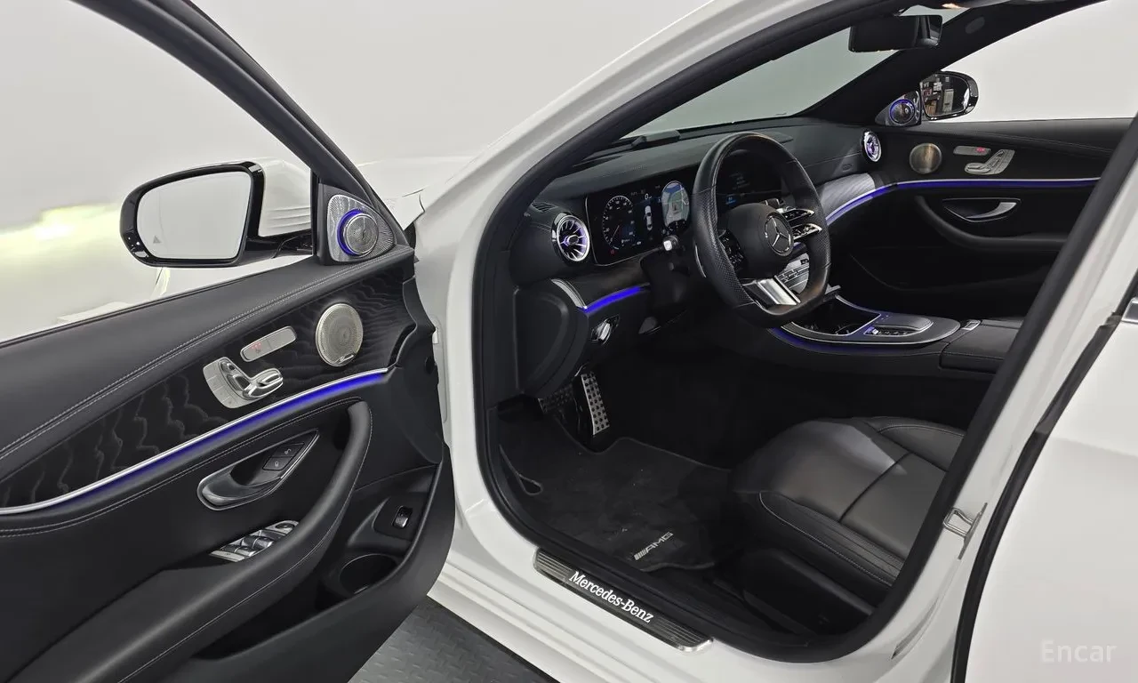 Mercedes-Benz E 220 d 4MATIC AMG Line | 2021| 26 984 км, снимка 6 - Автомобили и джипове - 55849444