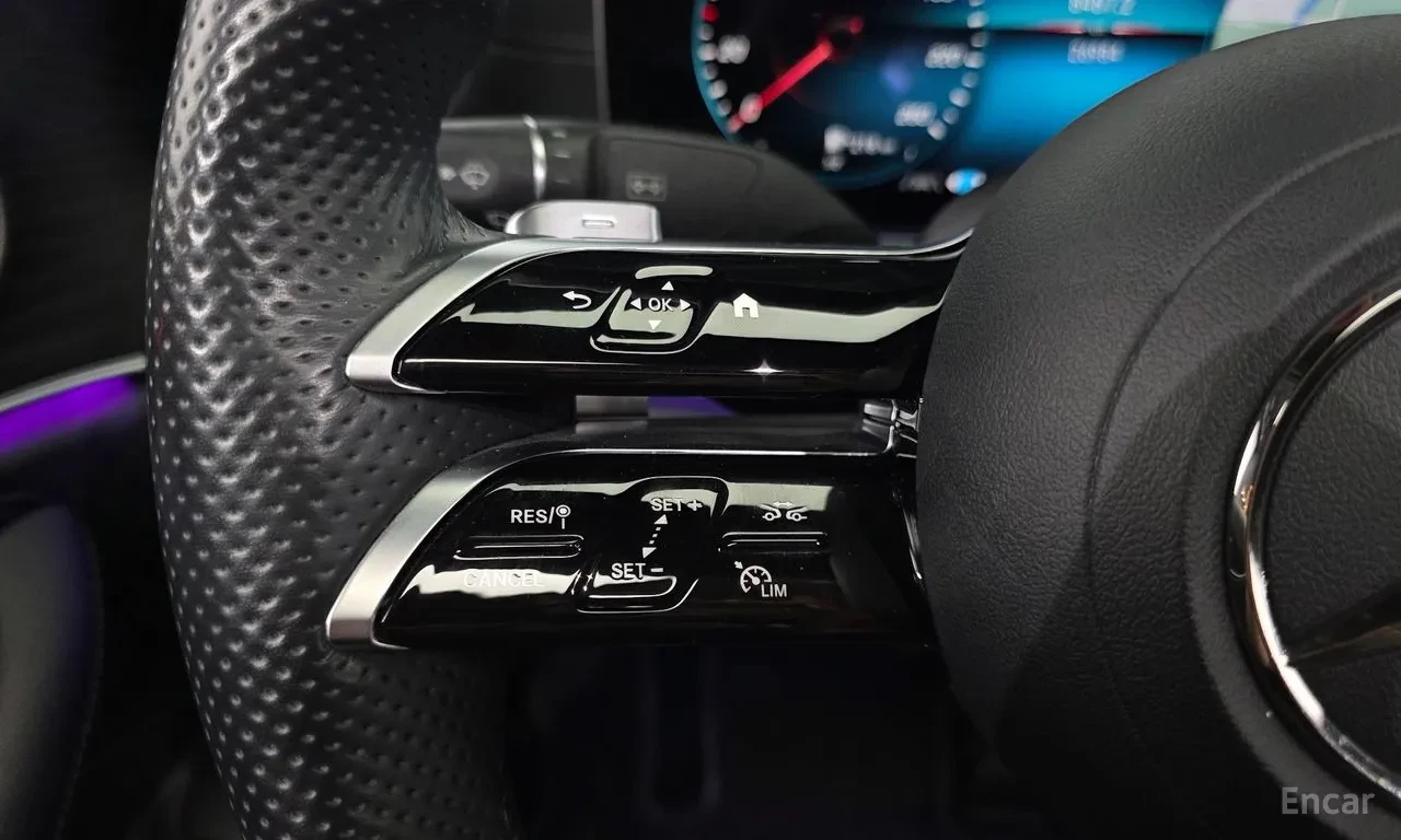 Mercedes-Benz E 220 d 4MATIC AMG Line | 2021| 26 984 км, снимка 11 - Автомобили и джипове - 55849444