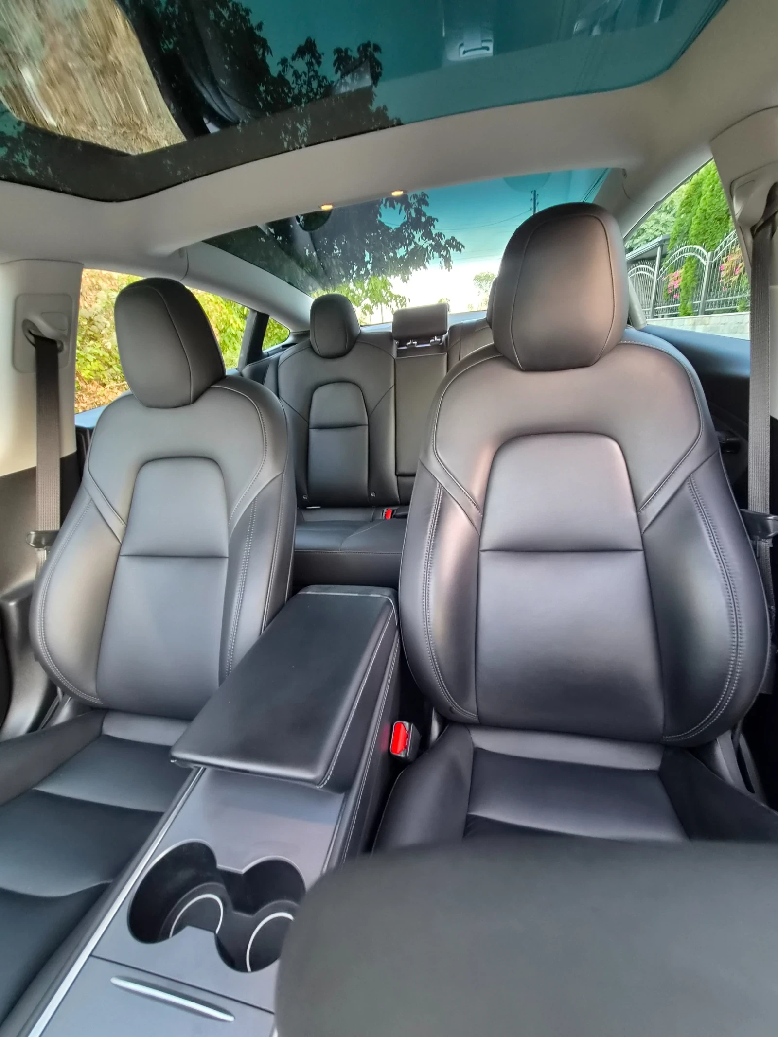 Tesla Model 3 22г/Long Range/Dual Motor , снимка 11 - Автомобили и джипове - 56399558