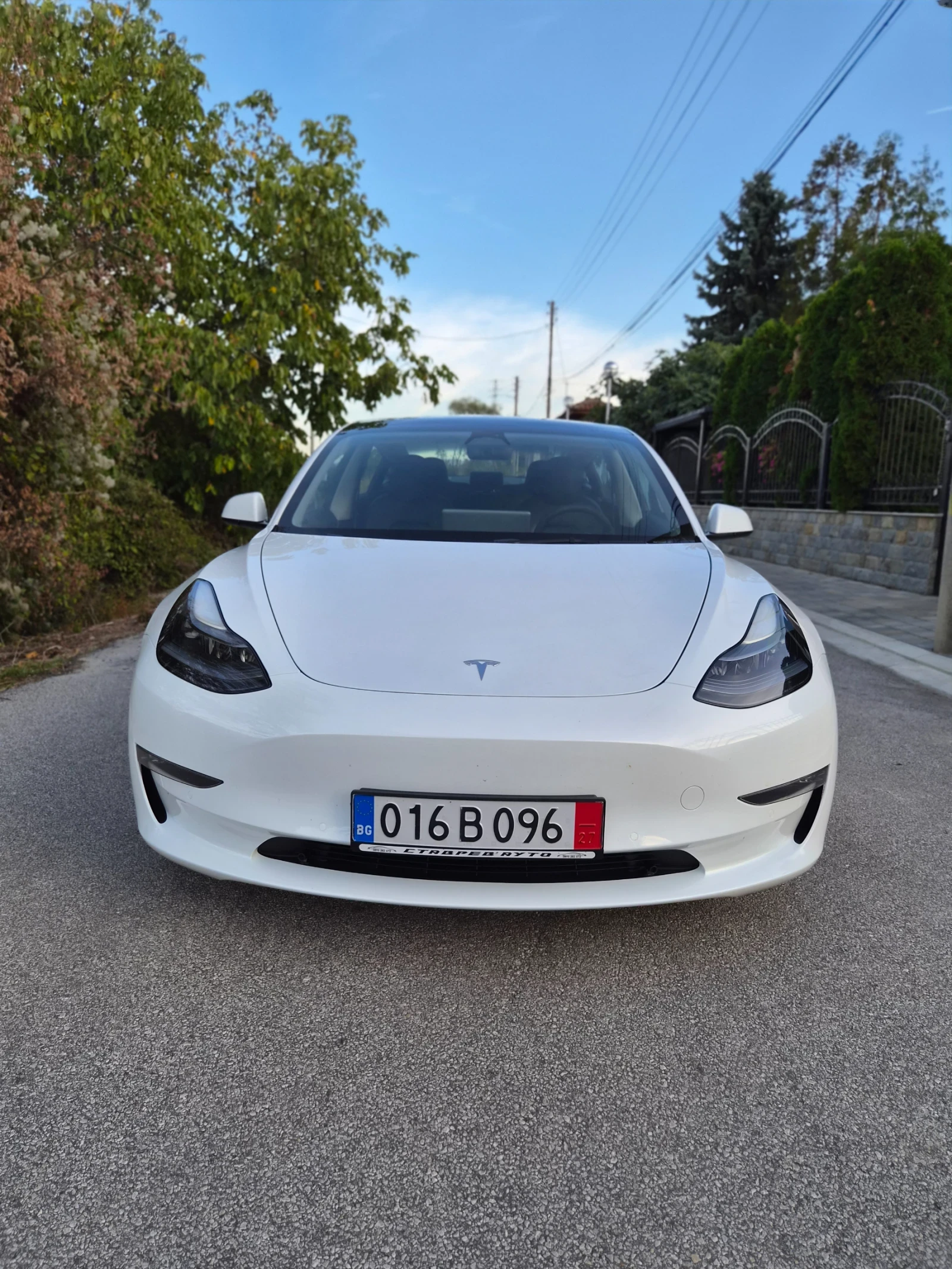 Tesla Model 3 22г/Long Range/Dual Motor , снимка 3 - Автомобили и джипове - 56399558