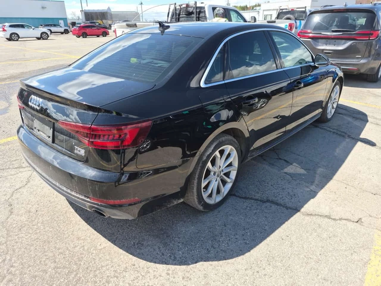 Audi A4 * PROGRESSIV * CARFAX * ����� �� ����������� | Mobile.bg � ����������� 3