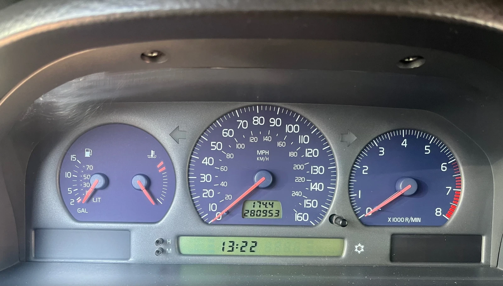 Volvo V70, снимка 7 - Автомобили и джипове - 56476012