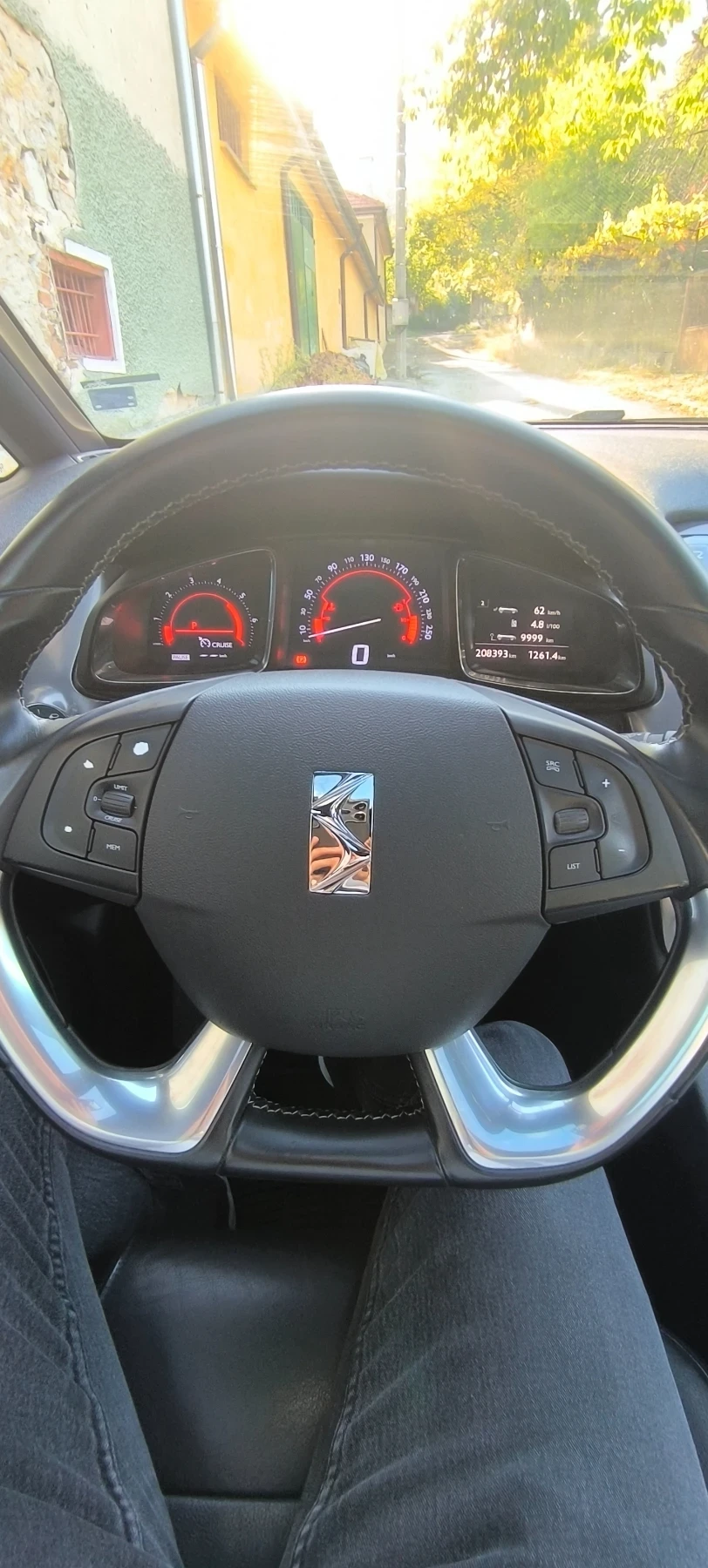 Citroen DS5 2.0 BluHdi  180 EAT6, снимка 10 - Автомобили и джипове - 56584940