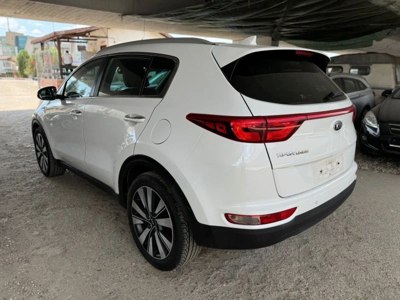 Kia Sportage 1.7CRDI-AUTO-NAVI, снимка 7 - Автомобили и джипове - 46535128