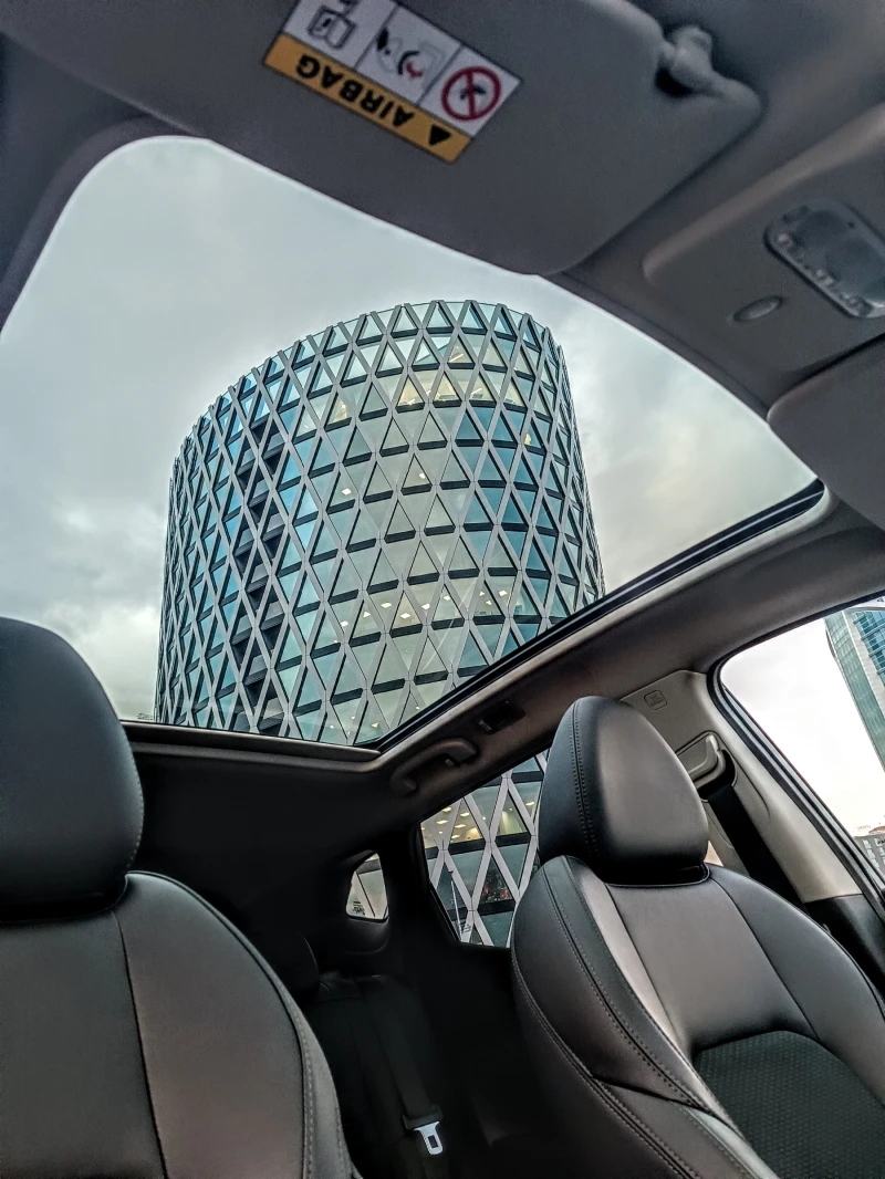 Nissan Qashqai 1.3 DIG-T | TEKNA | ПАНОРАМА | КАМЕРА 360| ПОДГРЕВ, снимка 12 - Автомобили и джипове - 52682998